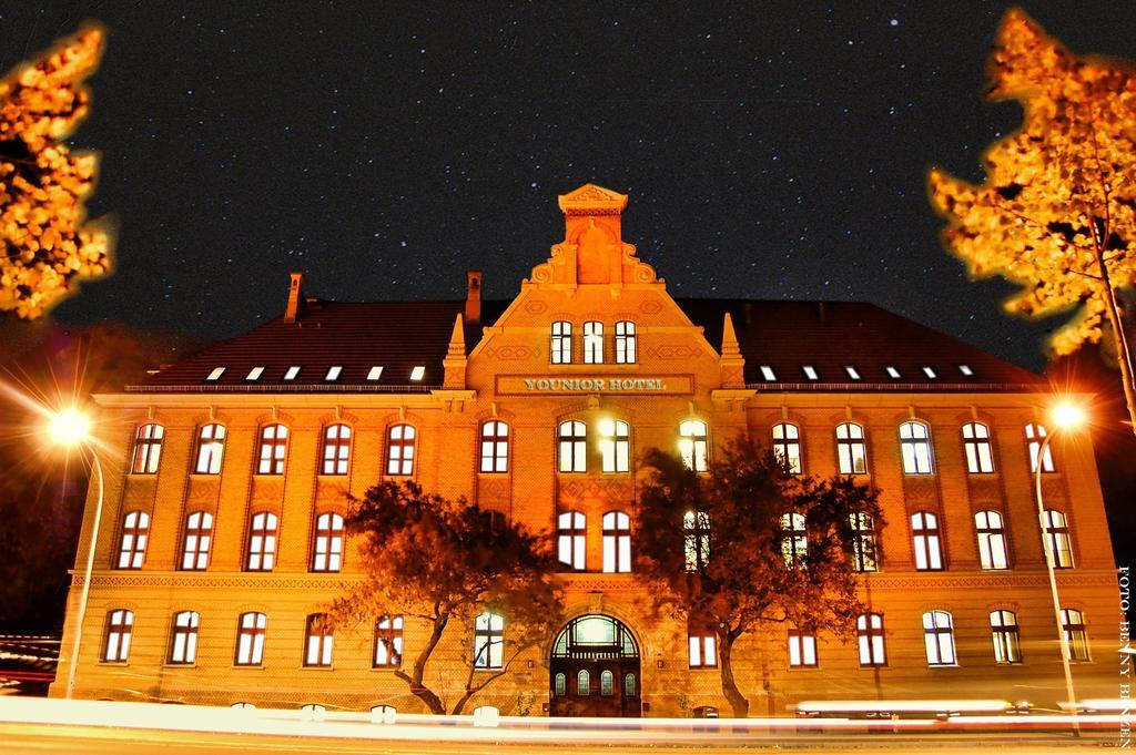 Younior-Hotel Stralsund Exterior foto